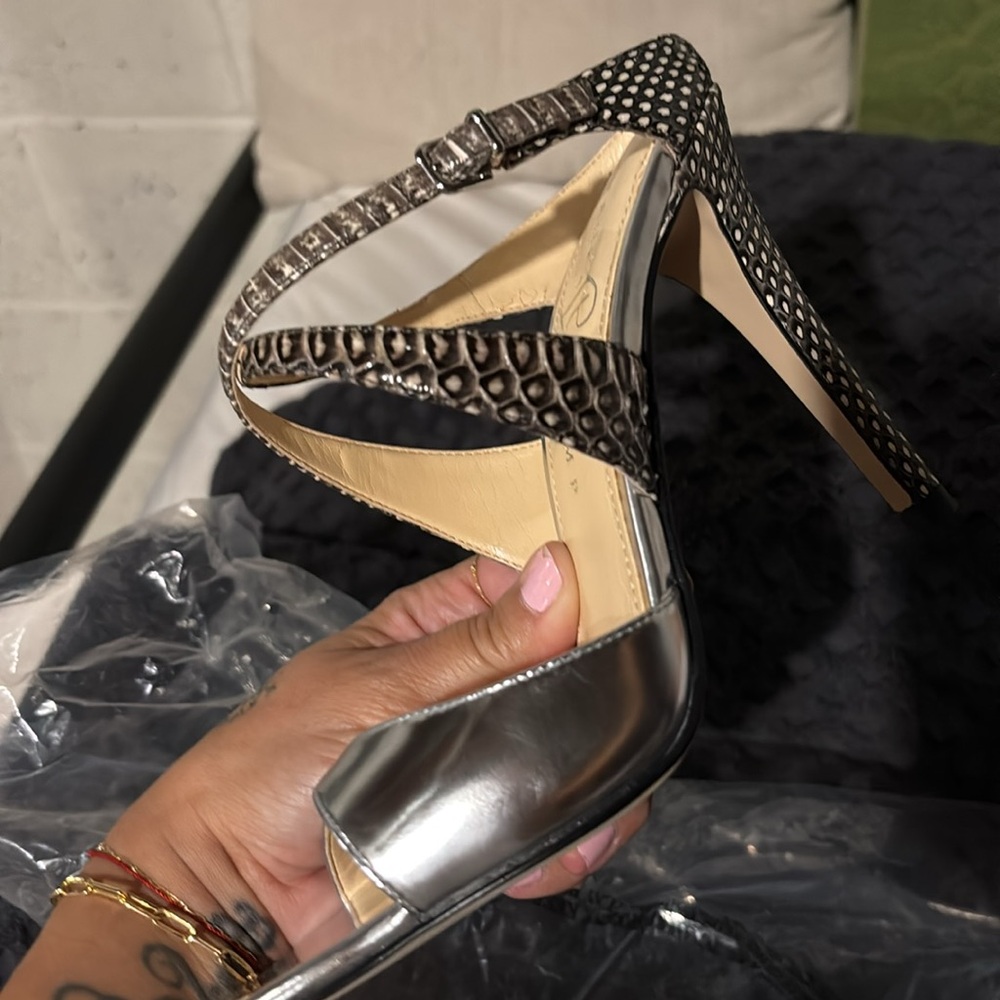 Ivanka Trump Heel Sandals - Picture 7 of 7